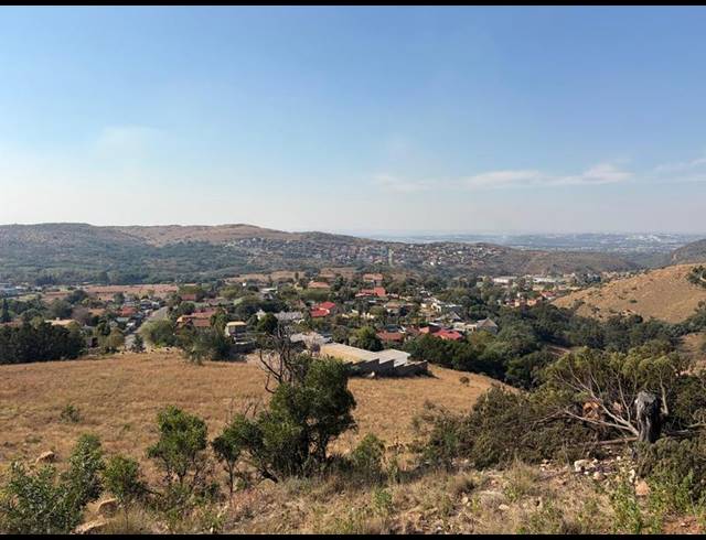 LAND FOR SALE IN NOORDHEUWEL